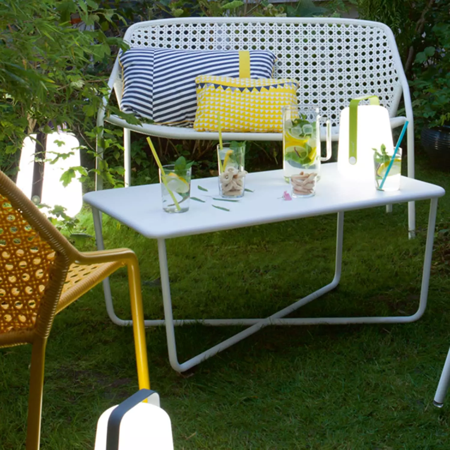 Fermob Balad Lamp H38, Honey 7 Fermob Balad Lamp H38, Honey - Afbeelding 5