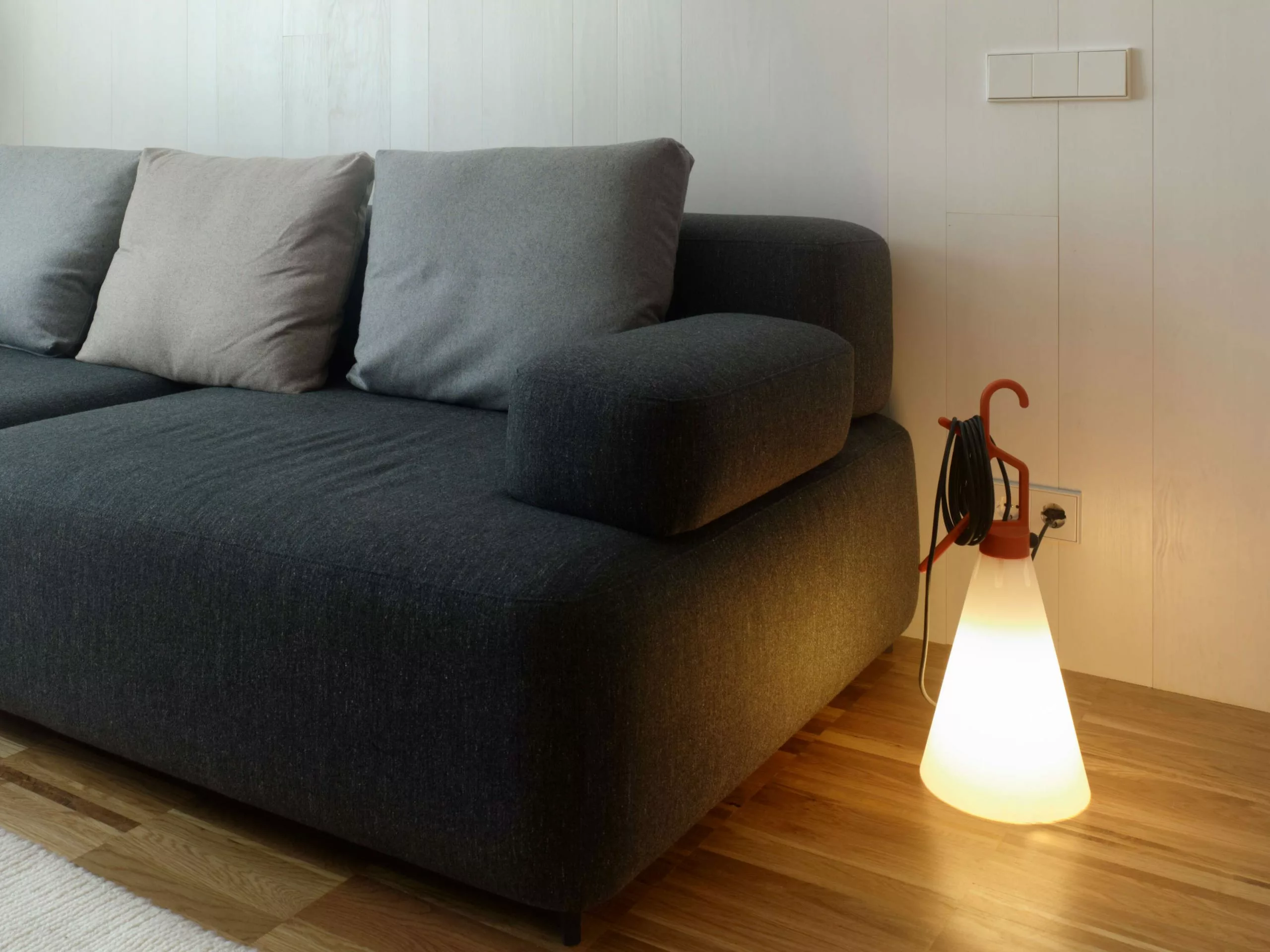 Flos Mayday Tafellamp, Oranje 5 Flos Mayday Tafellamp, Oranje - Afbeelding 3