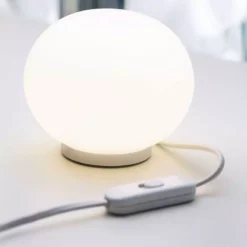Flos Mini Glo-Ball T Table Lamp, White -Tafellampen Verkoopwinkel flos mini glo ball t table lamp white 4