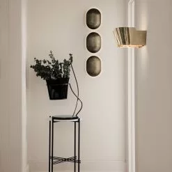 Gubi 9464 Wall Lamp, Brass/ Brass -Tafellampen Verkoopwinkel gubi 9464 wall lamp brass brass 5