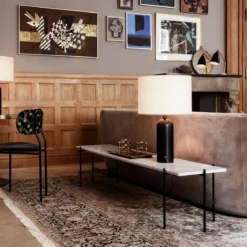 Gubi Gravity Tafellamp Groot, Wit Marmer / Canvas 12 Gubi Gravity Tafellamp Groot, Wit Marmer / Canvas -Tafellampen Verkoopwinkel gubi gravity tafellamp groot 2