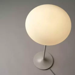 Gubi Stemlite Tafellamp H70, Pebble Grey EU -Tafellampen Verkoopwinkel gubi stemlite table lamp h70 eu 15