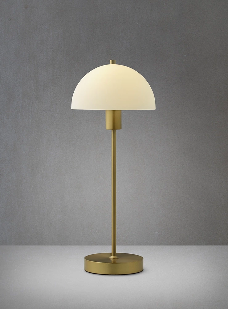 Herstal Vienda Tafellamp, Messing/Wit 5 Herstal Vienda Tafellamp, Messing/Wit - Afbeelding 3