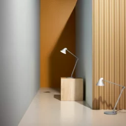 Louis Poulsen NJP Table Lamp, Light Grey 9 Louis Poulsen NJP Table Lamp, Light Grey -Tafellampen Verkoopwinkel louis poulsen njp table lamp 42