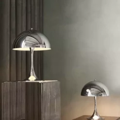 Louis Poulsen Panthella Mini Tafellamp, Verchroomd -Tafellampen Verkoopwinkel louis poulsen panthella mini tafellamp 13