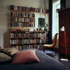 Louis Poulsen PH 3 1/2-2 1/2 Tafellamp, Wit Opaalglas/Verchroomd -Tafellampen Verkoopwinkel louis poulsen ph 3 2 table lamp white opal glass 27