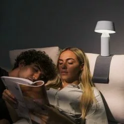 Marset Bicoca Tafellamp Draagbaar, Gebroken Wit 10 Marset Bicoca Tafellamp Draagbaar, Gebroken Wit -Tafellampen Verkoopwinkel marset bicoca tafellamp draagbaar 2