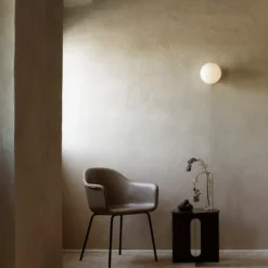 Menu TR Bulb Tafellamp Messing / Shiny Opal Bulb -Tafellampen Verkoopwinkel menu tr bulb tafellamp messing 9