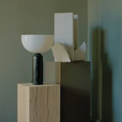 New Works Kizu Tafellamp Large, Zwart Marmer 11 New Works Kizu Tafellamp Large, Zwart Marmer -Tafellampen Verkoopwinkel new works kizu tafellamp large 26